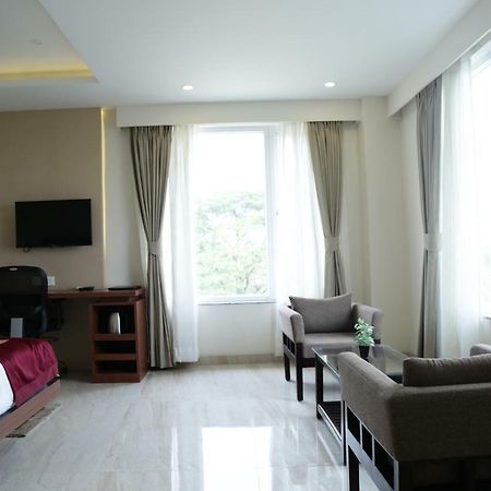 Jorhāt Prism A Boutique Hotel מראה חיצוני תמונה